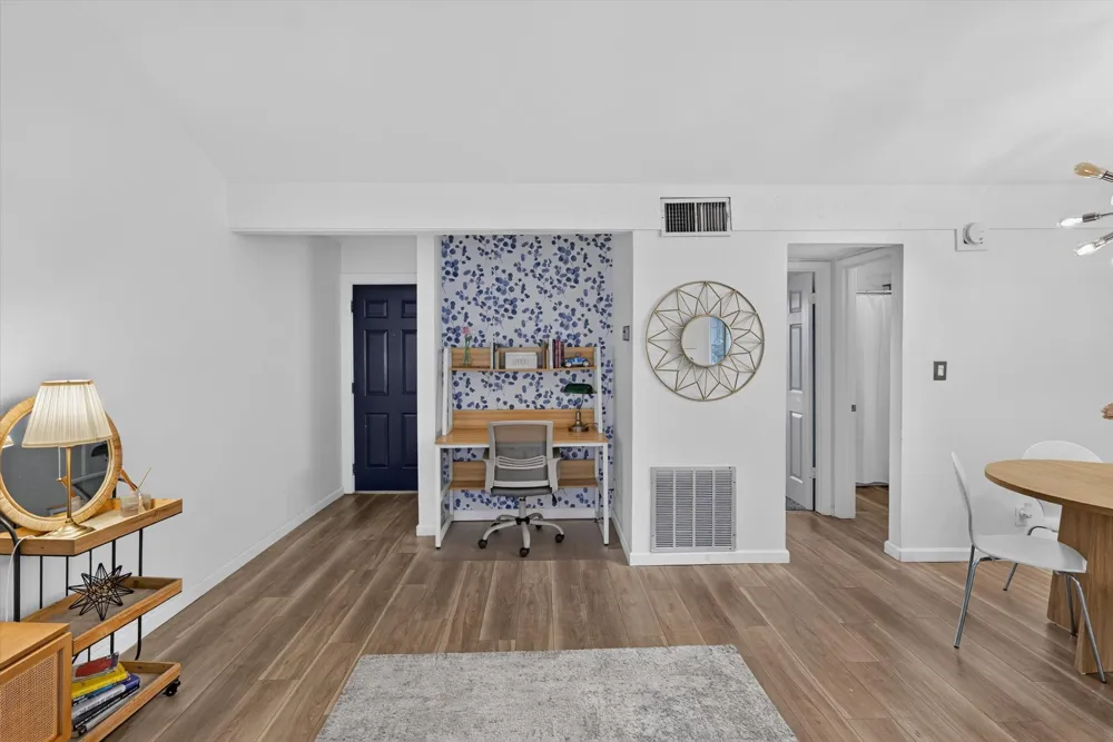 3018 S 1st Street #205 Austin, TX 78704