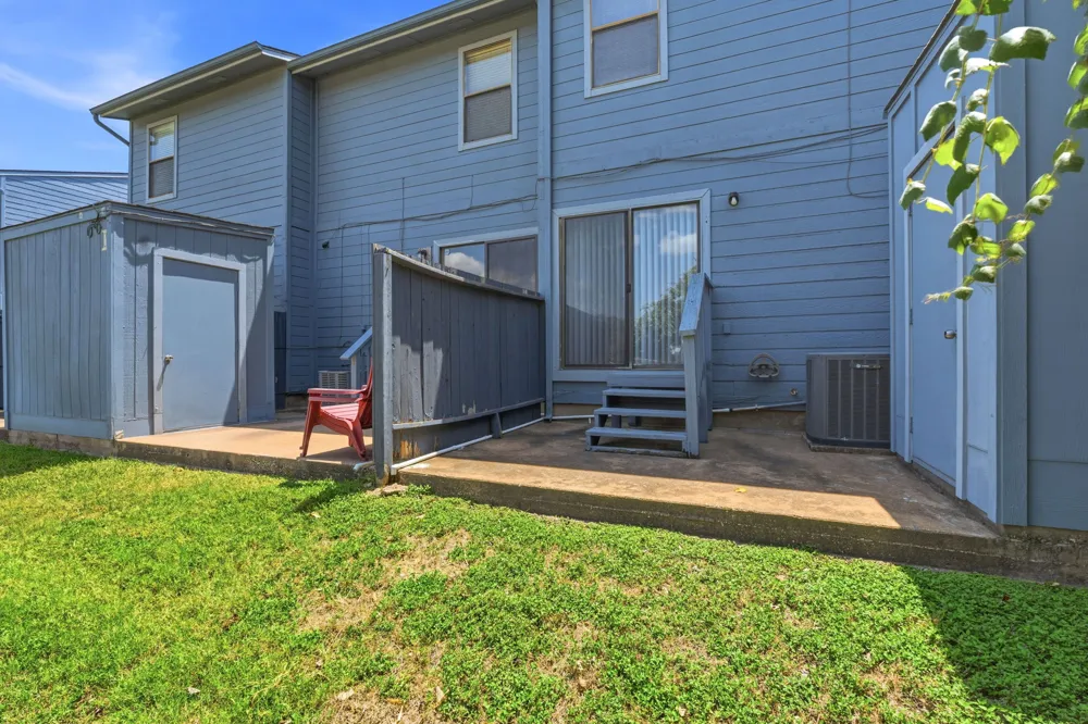 3009 Whisper Oaks Lane #C Georgetown, TX 78628