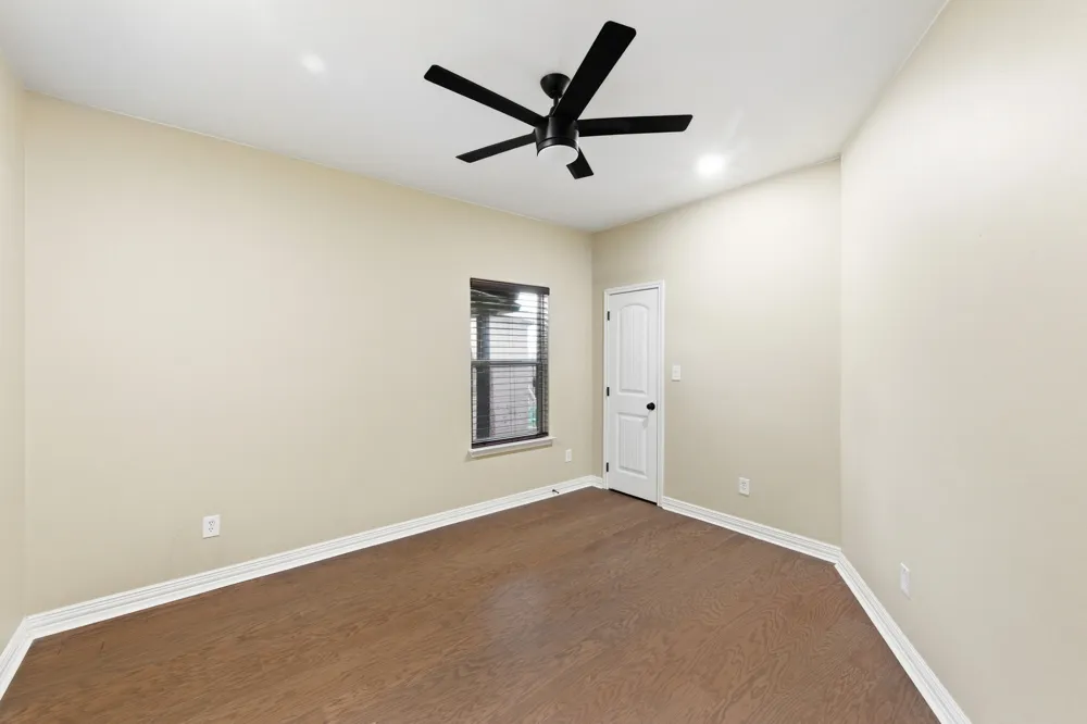 2247 Old Highway 20 McDade, TX 78650