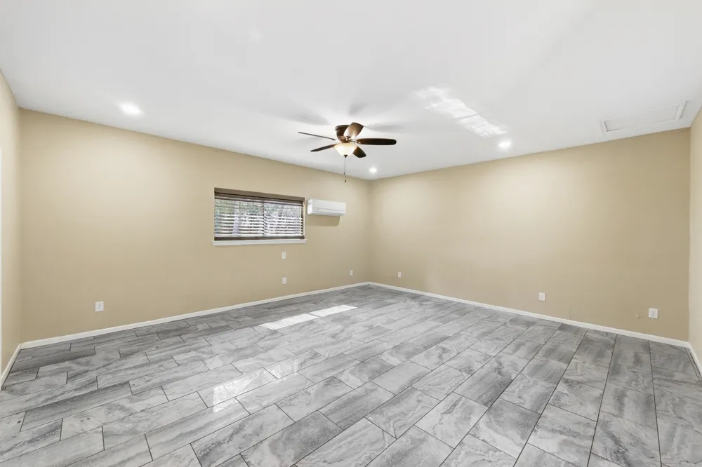 2247 Old Highway 20 McDade, TX 78650
