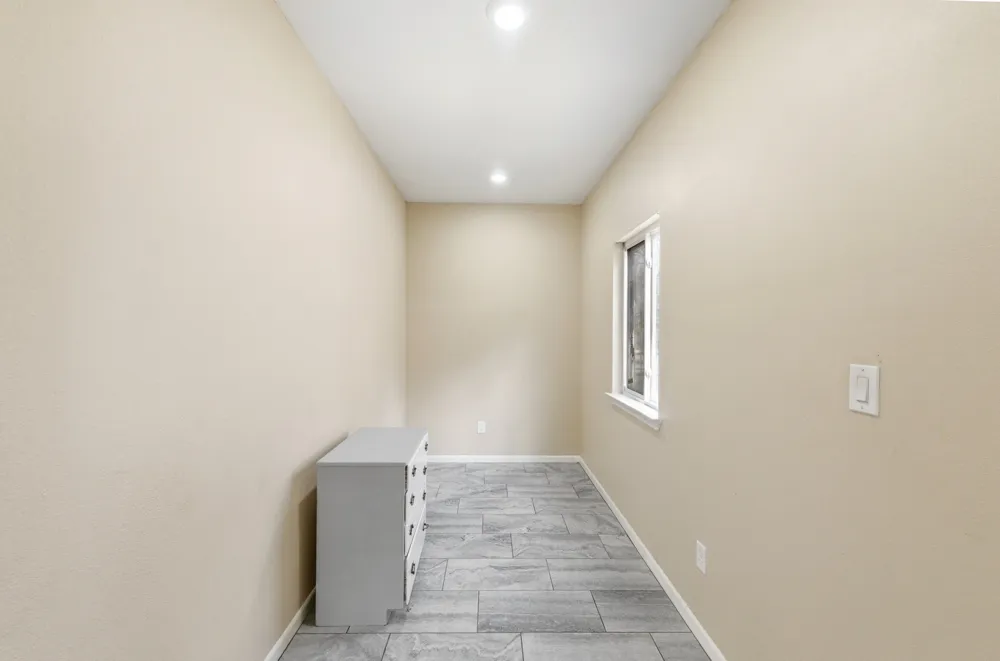 2247 Old Highway 20 McDade, TX 78650