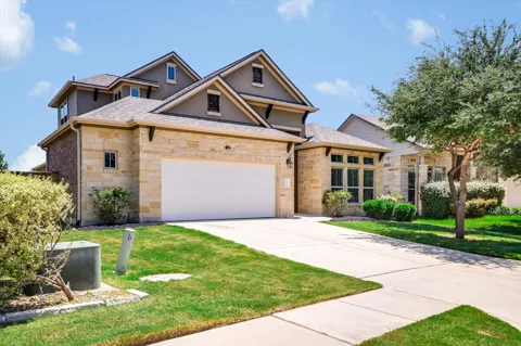 3236 Hidalgo Loop