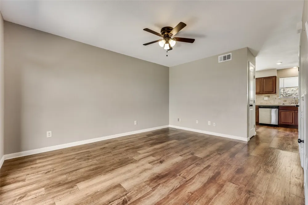 21461 Coyote Trail #6 Lago Vista, TX 78645