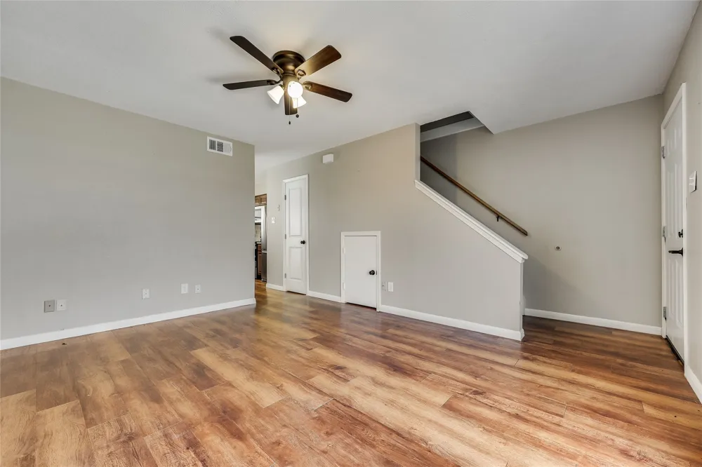 21461 Coyote Trail #6 Lago Vista, TX 78645
