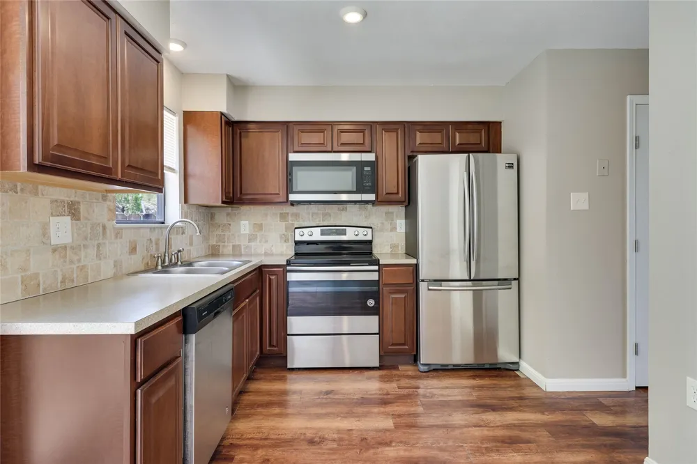 21461 Coyote Trail #6 Lago Vista, TX 78645