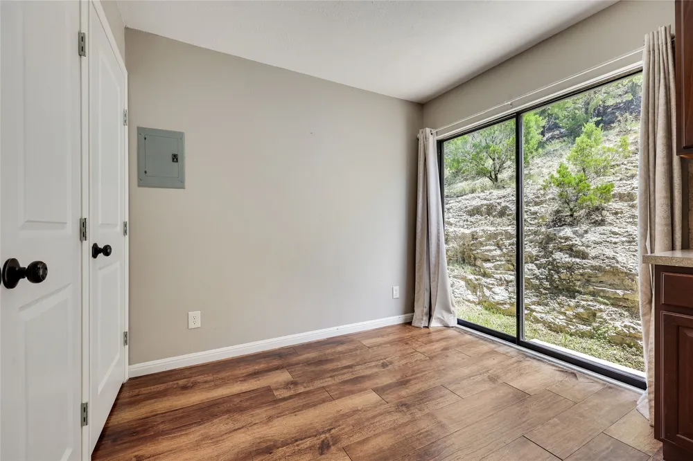 21461 Coyote Trail #6 Lago Vista, TX 78645