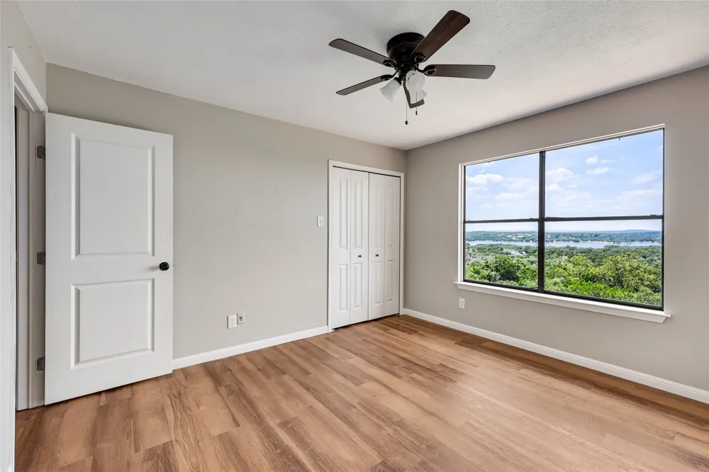 21461 Coyote Trail #6 Lago Vista, TX 78645