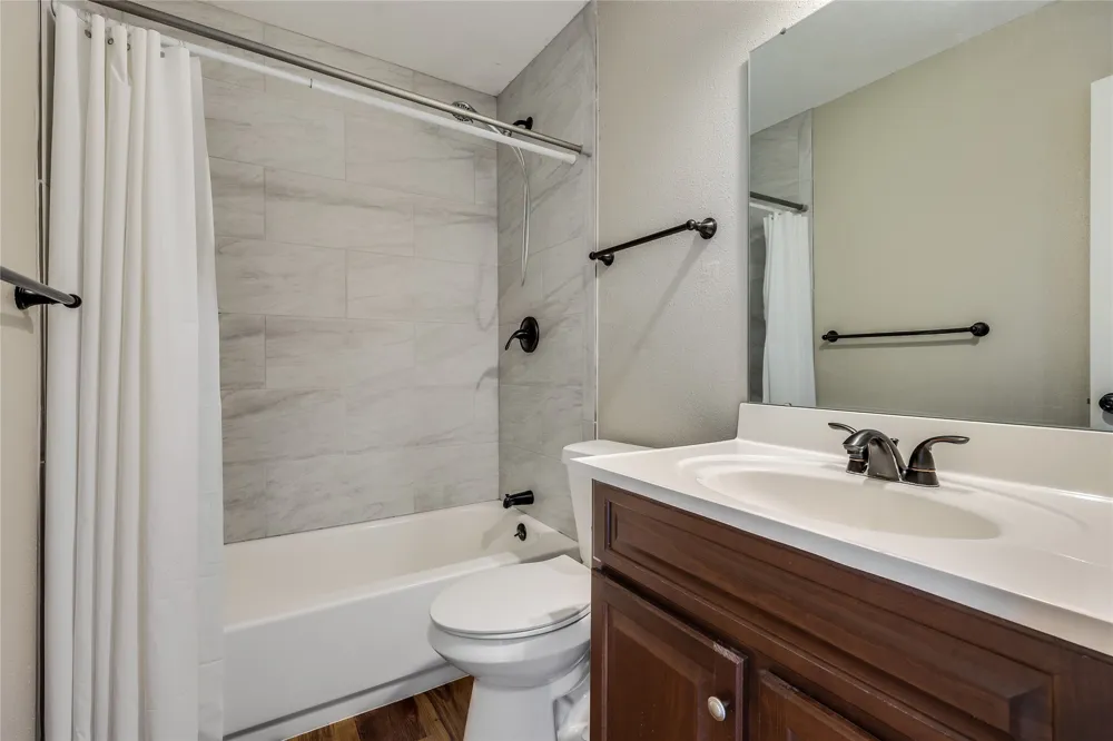 21461 Coyote Trail #6 Lago Vista, TX 78645