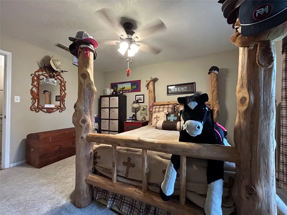 15892 Wood Rd Highway Holland, TX 76534