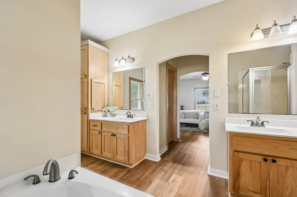 387 Goertz Drive Red Rock, TX 78662
