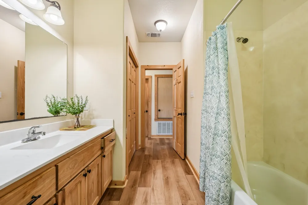 387 Goertz Drive Red Rock, TX 78662