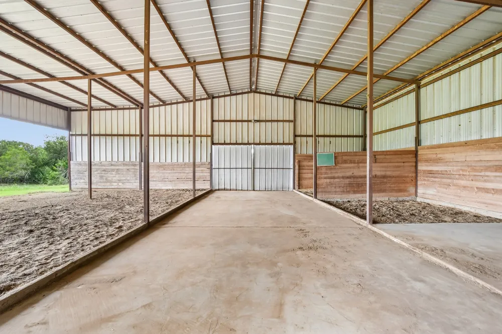 387 Goertz Drive Red Rock, TX 78662