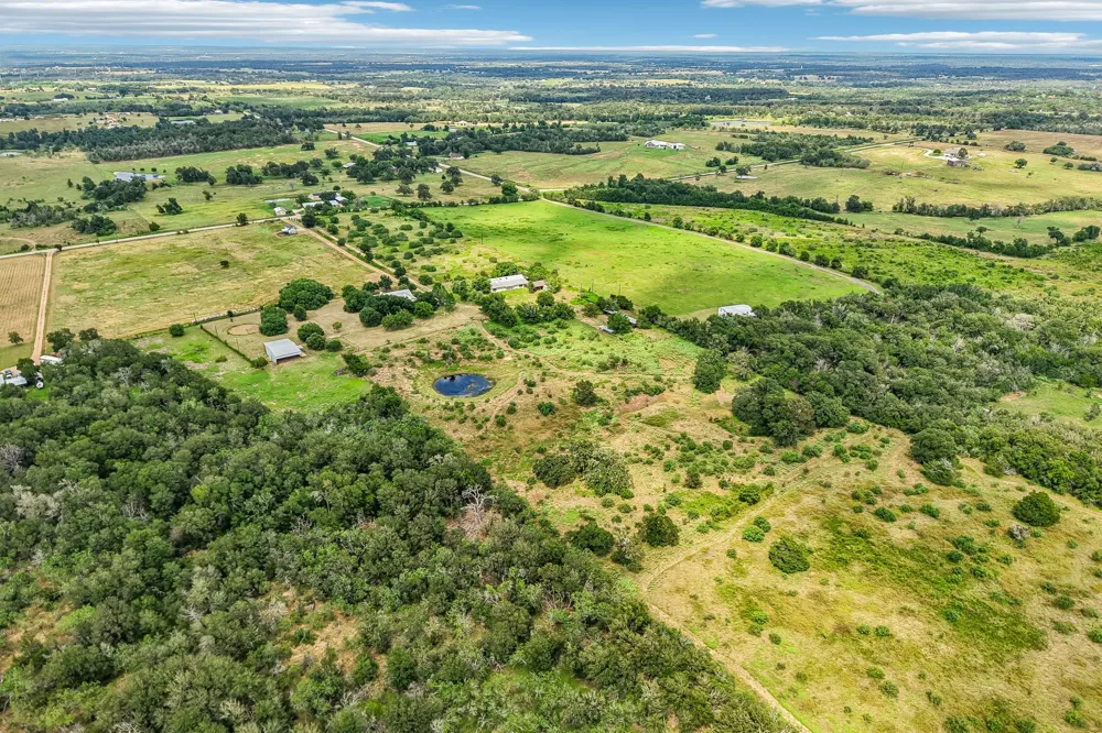 387 Goertz Drive Red Rock, TX 78662