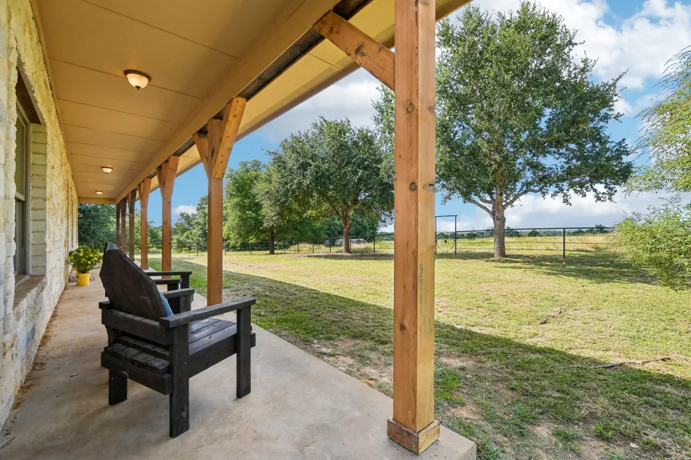 387 Goertz Drive Red Rock, TX 78662