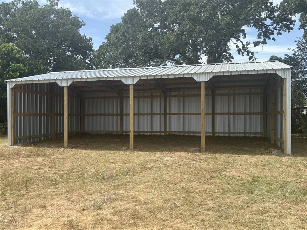 1434 Antioch Road Paige, TX 78659