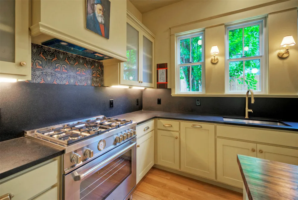 3309 Larry Lane #2 Austin, TX 78722