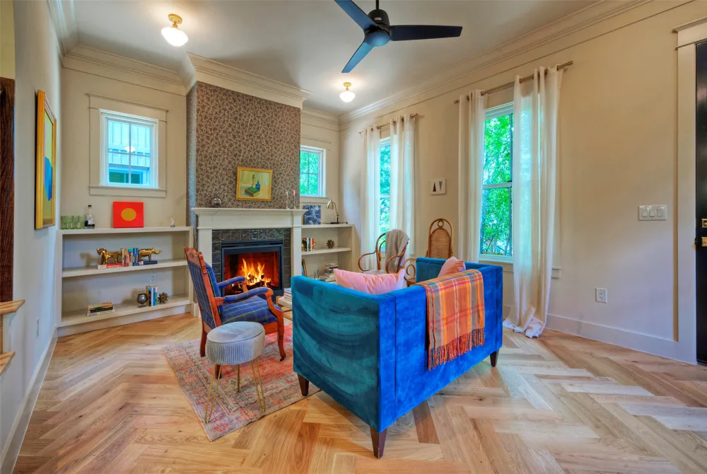 3309 Larry Lane #2 Austin, TX 78722