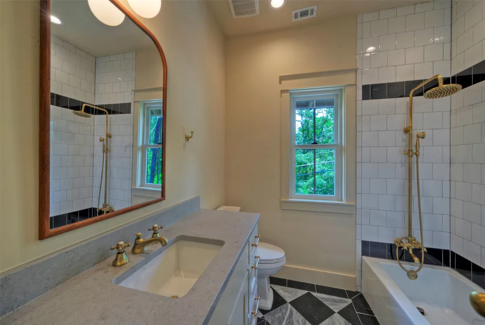 3309 Larry Lane #2 Austin, TX 78722