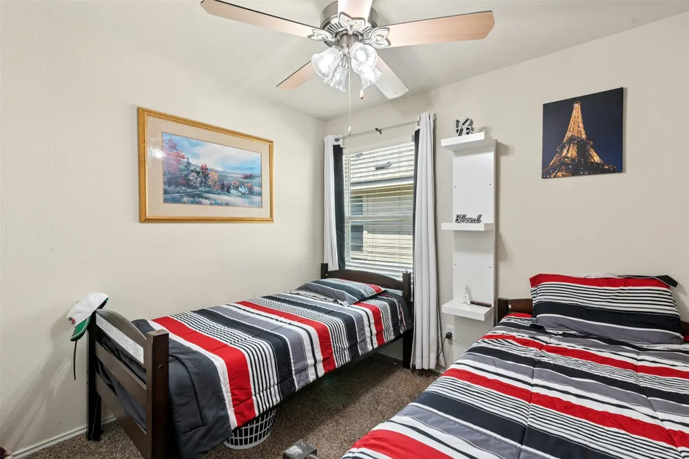 113 Reagor Drive Taylor, TX 76574