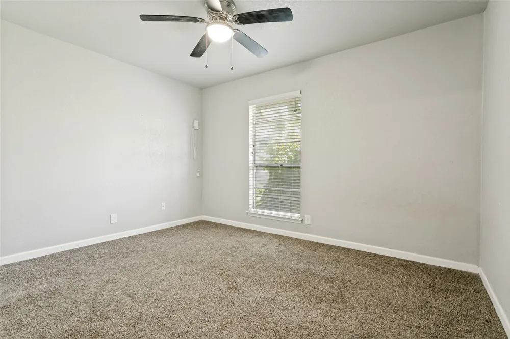 7247 Glen Hill San Antonio, TX 78239