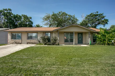 7247 Glen Hill