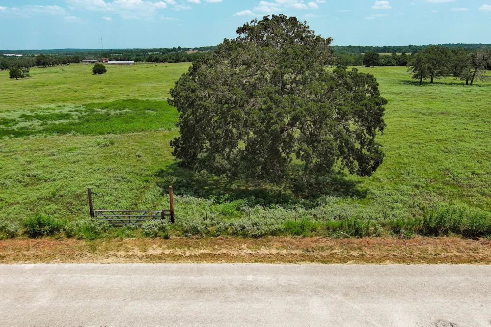 Hofferek Road Rosanky, TX 78953
