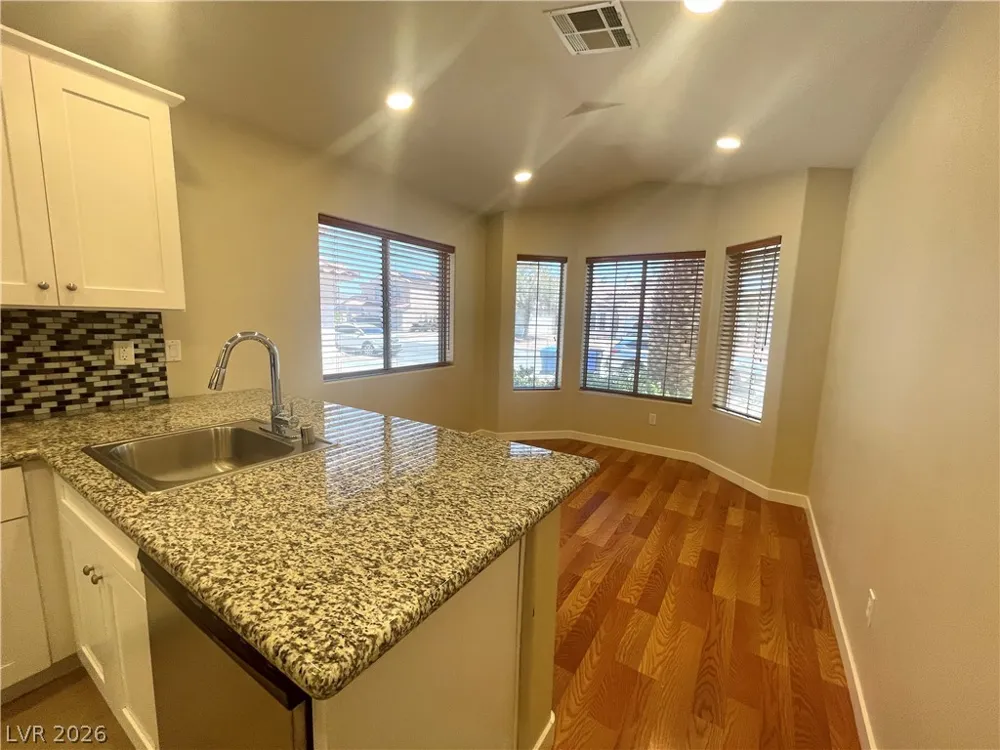 994 Trackers Glen Avenue Henderson, NV 89015