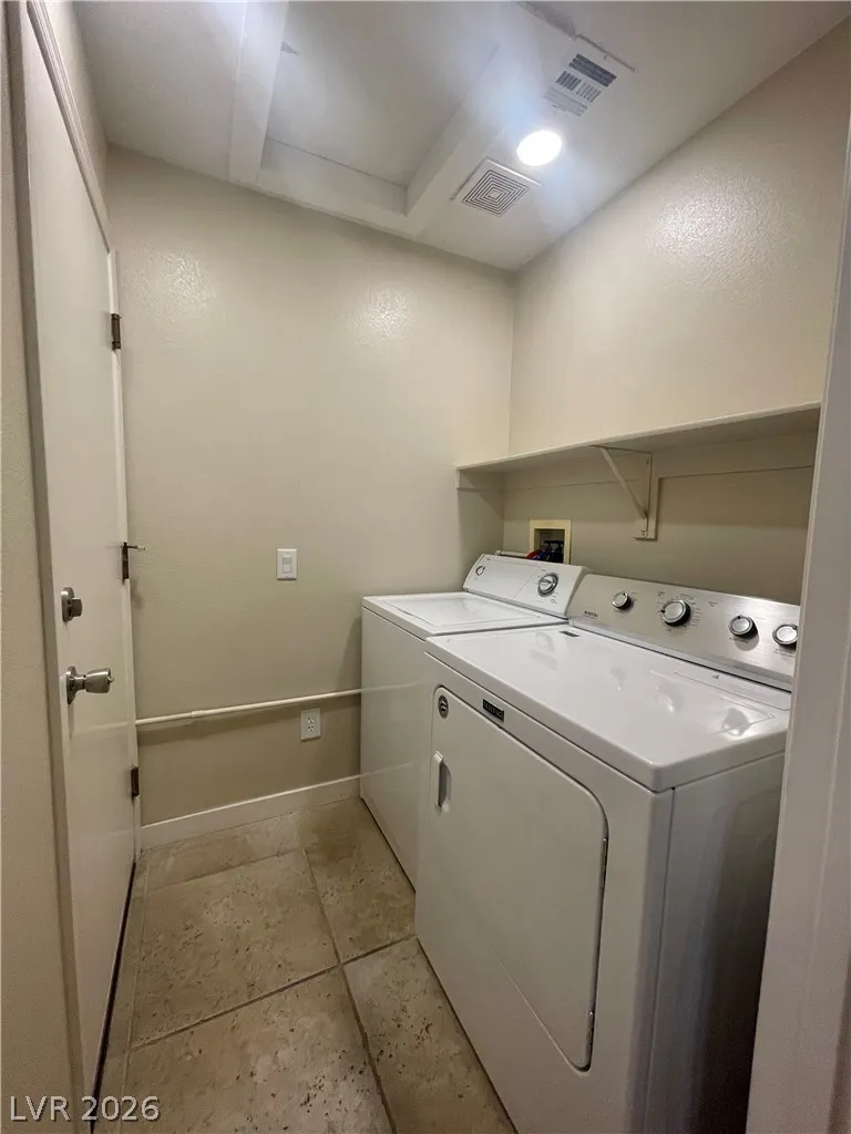 994 Trackers Glen Avenue Henderson, NV 89015