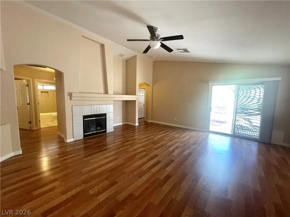 994 Trackers Glen Avenue Henderson, NV 89015