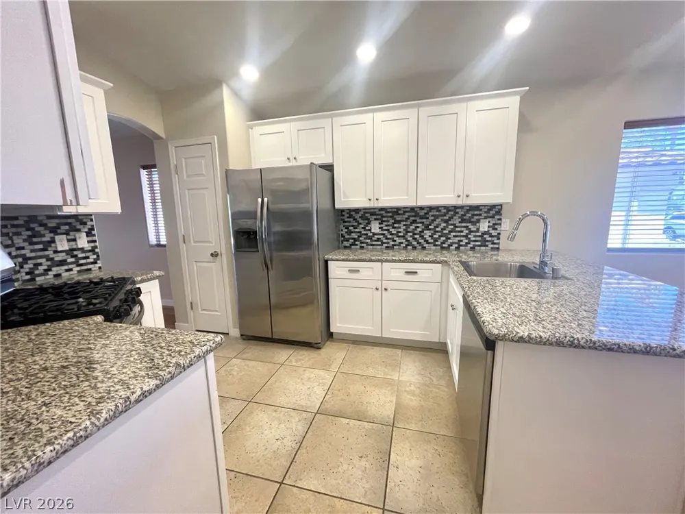 994 Trackers Glen Avenue Henderson, NV 89015