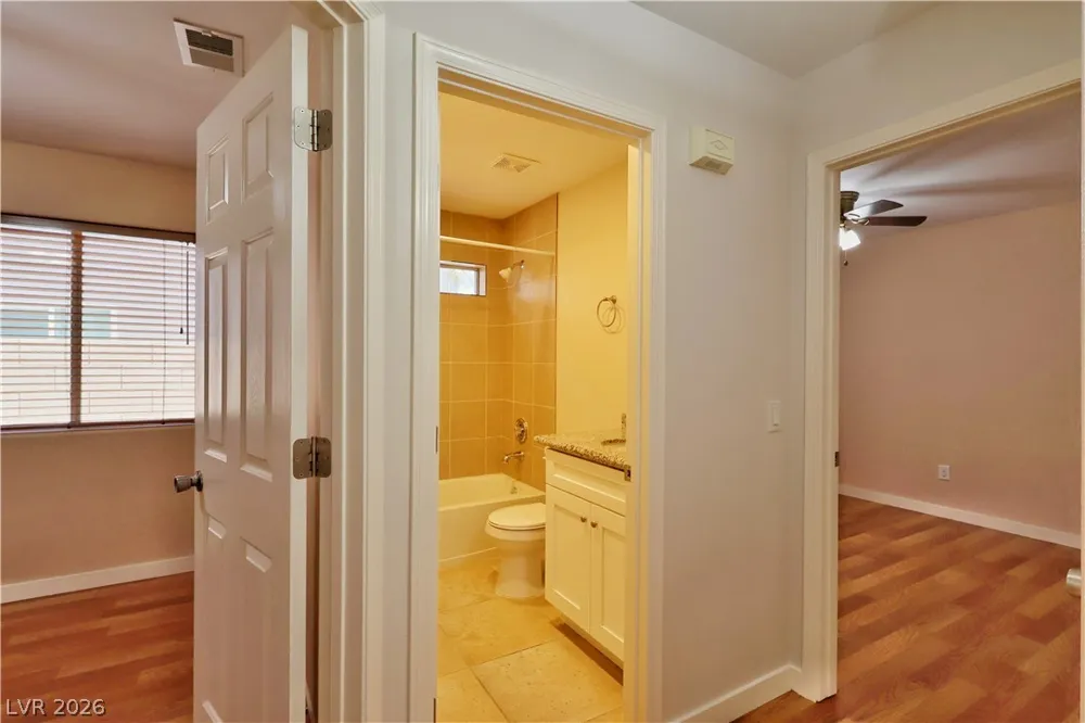 994 Trackers Glen Avenue Henderson, NV 89015