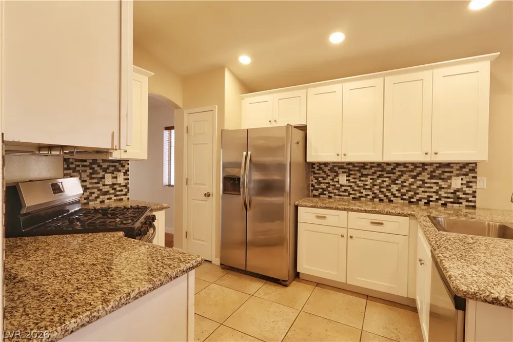 994 Trackers Glen Avenue Henderson, NV 89015