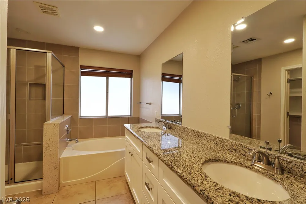 994 Trackers Glen Avenue Henderson, NV 89015