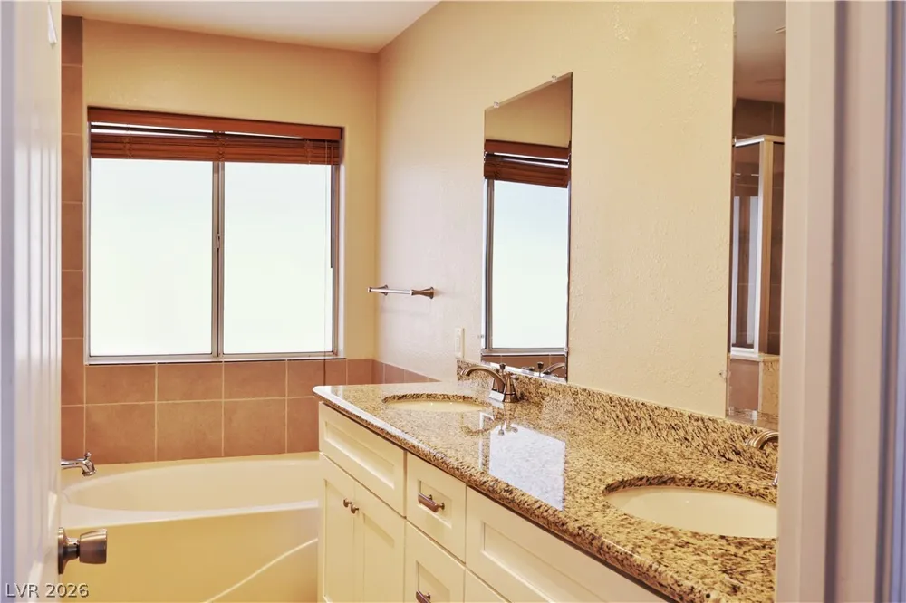 994 Trackers Glen Avenue Henderson, NV 89015