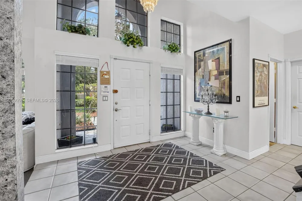 11584 Waterford Ct Cooper City, FL 33026