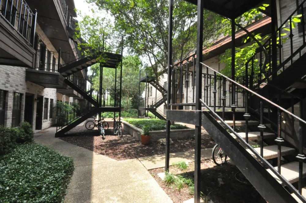 2216 San Gabriel Street #203 Austin, TX 78705