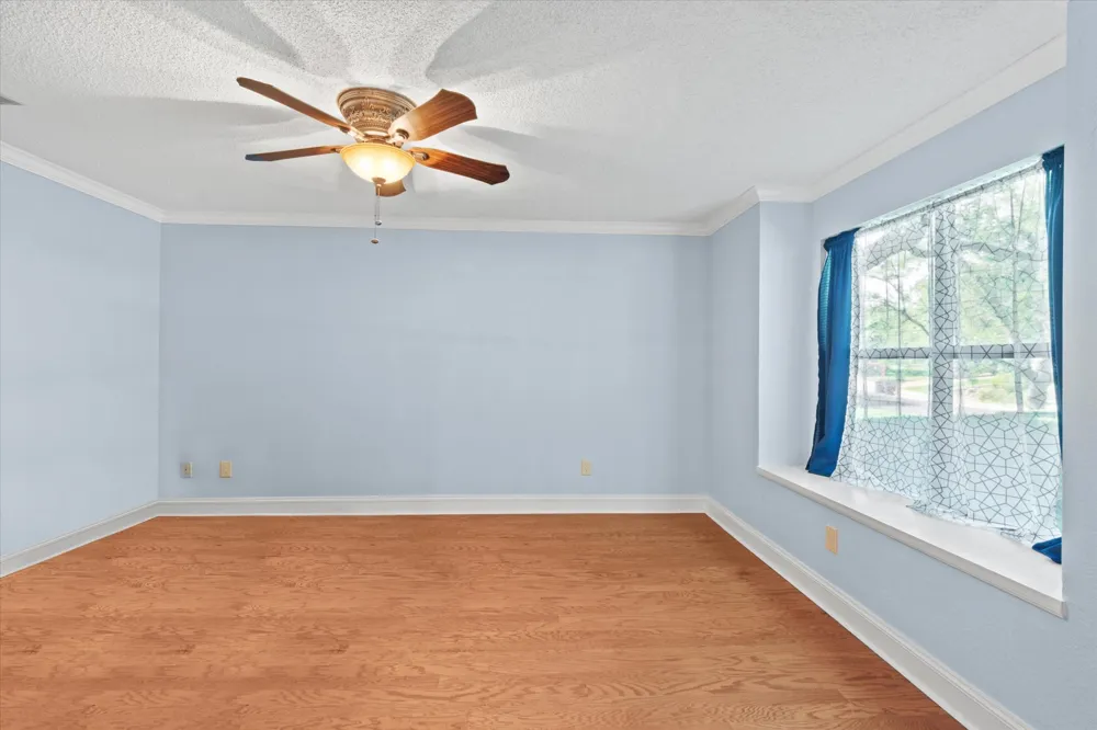 10806 Wintergreen Hill Austin, TX 78750
