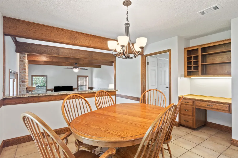10806 Wintergreen Hill Austin, TX 78750