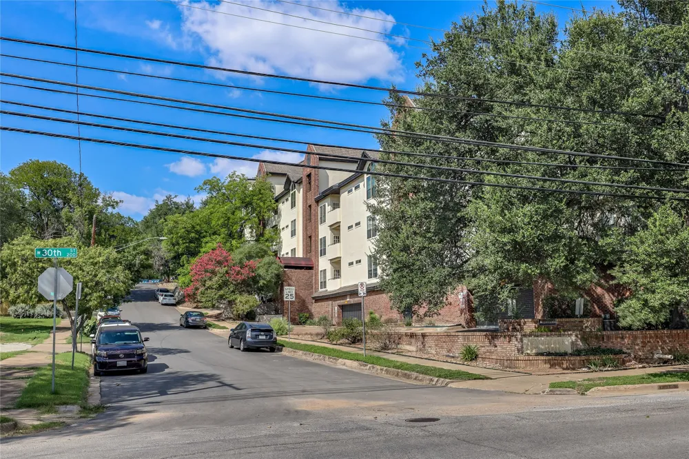 3001 Cedar Street #A-211 Austin, TX 78705