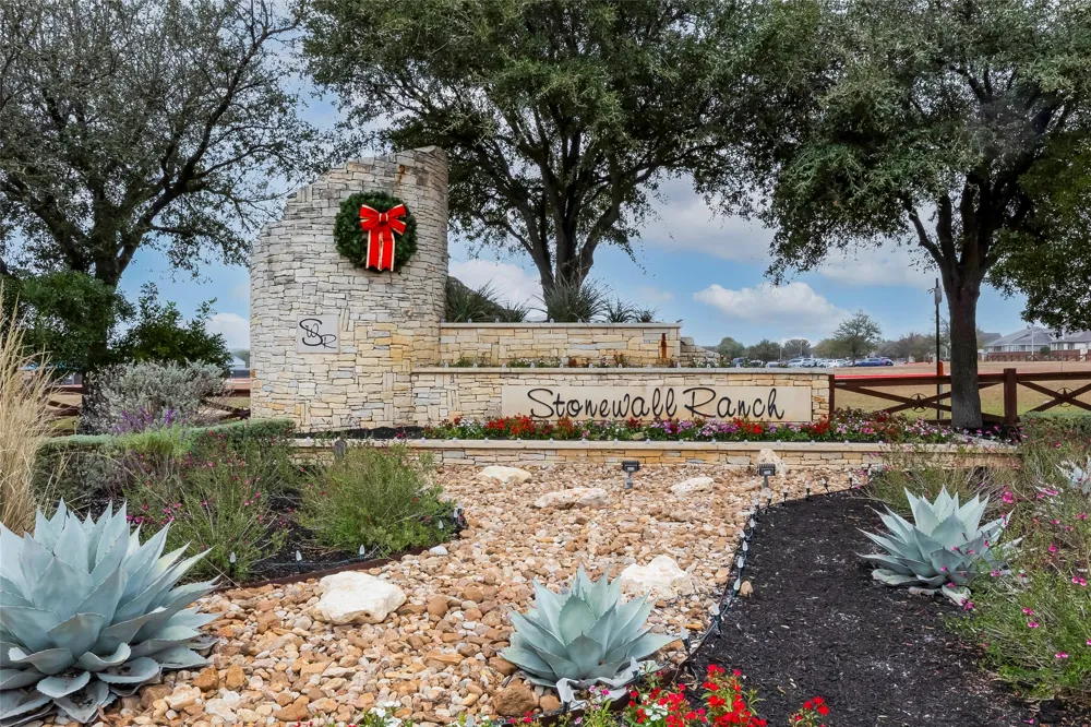 149 Andesite Trail Liberty Hill, TX 78642