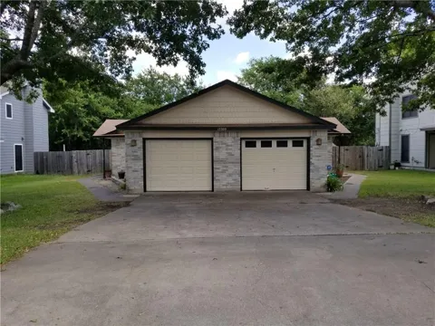 13309 Saddlebrook #B