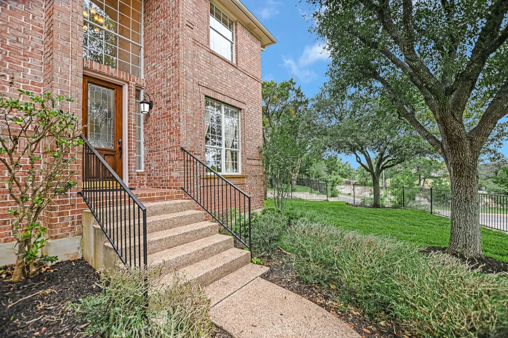 10201 Spicewood Mesa Austin, TX 78759