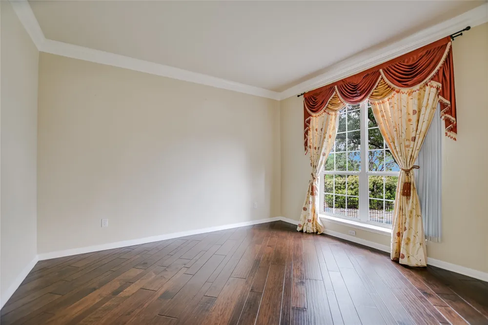 10201 Spicewood Mesa Austin, TX 78759