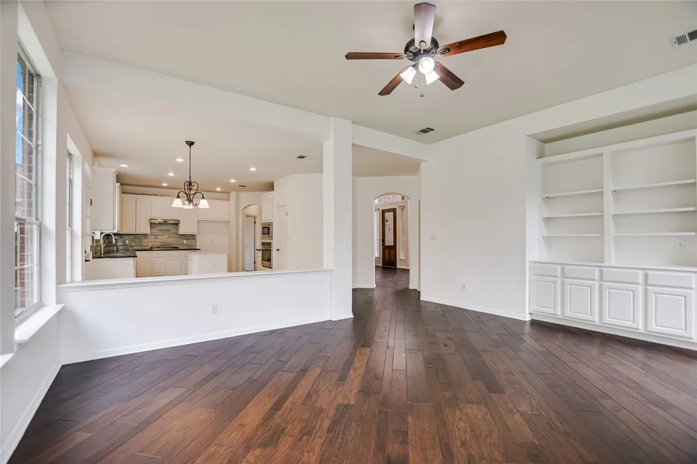 10201 Spicewood Mesa Austin, TX 78759