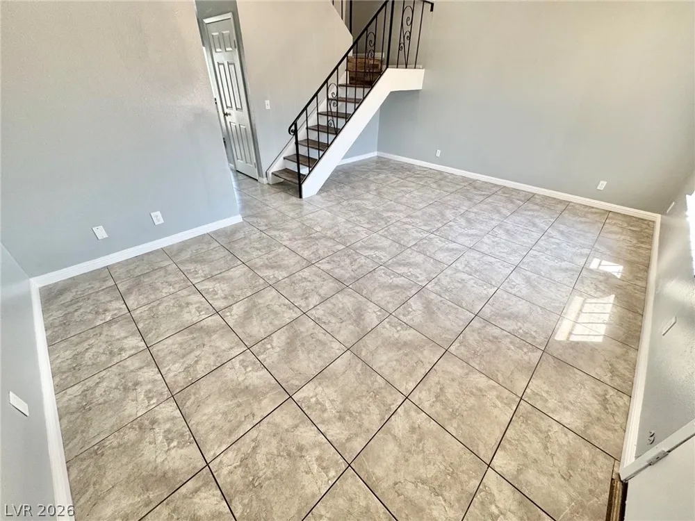 3911 Hartford Place Las Vegas, NV 89102