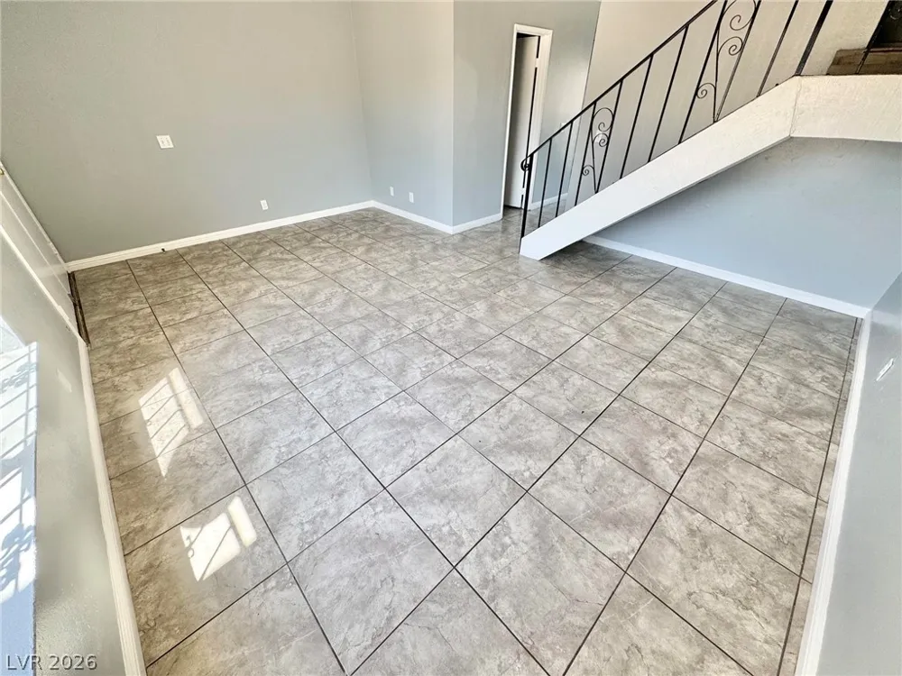 3911 Hartford Place Las Vegas, NV 89102