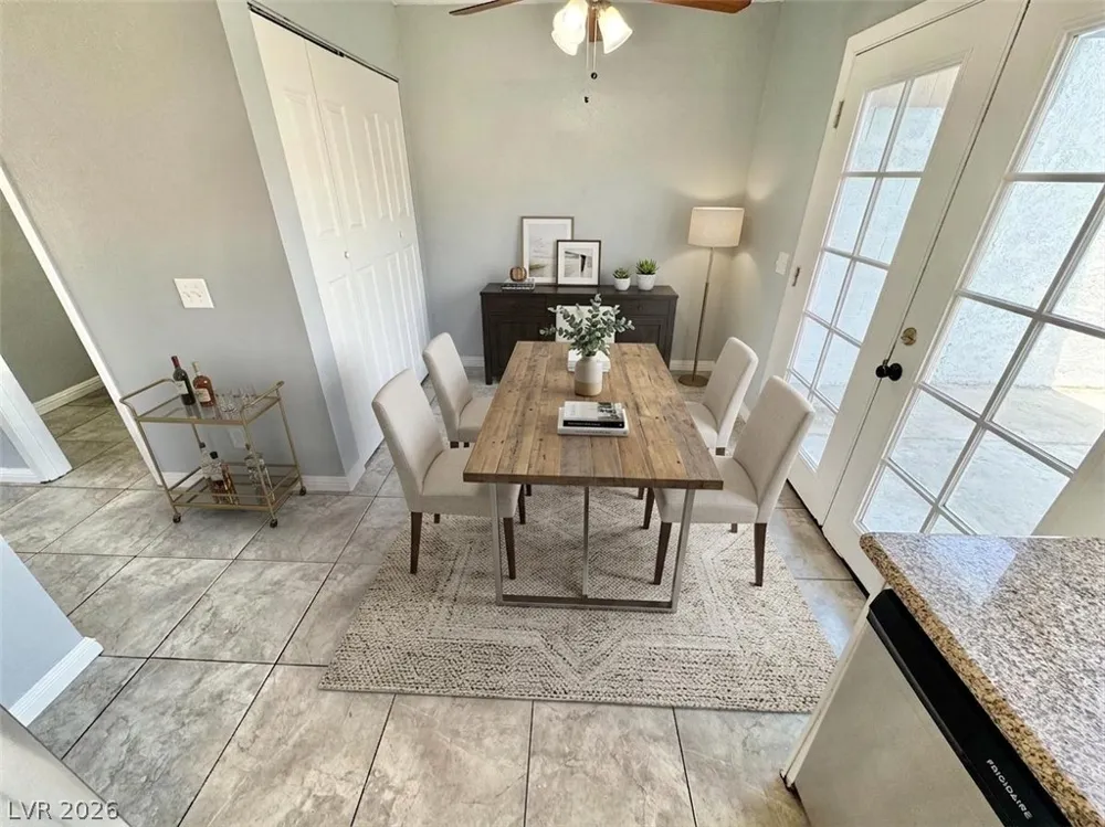 3911 Hartford Place Las Vegas, NV 89102