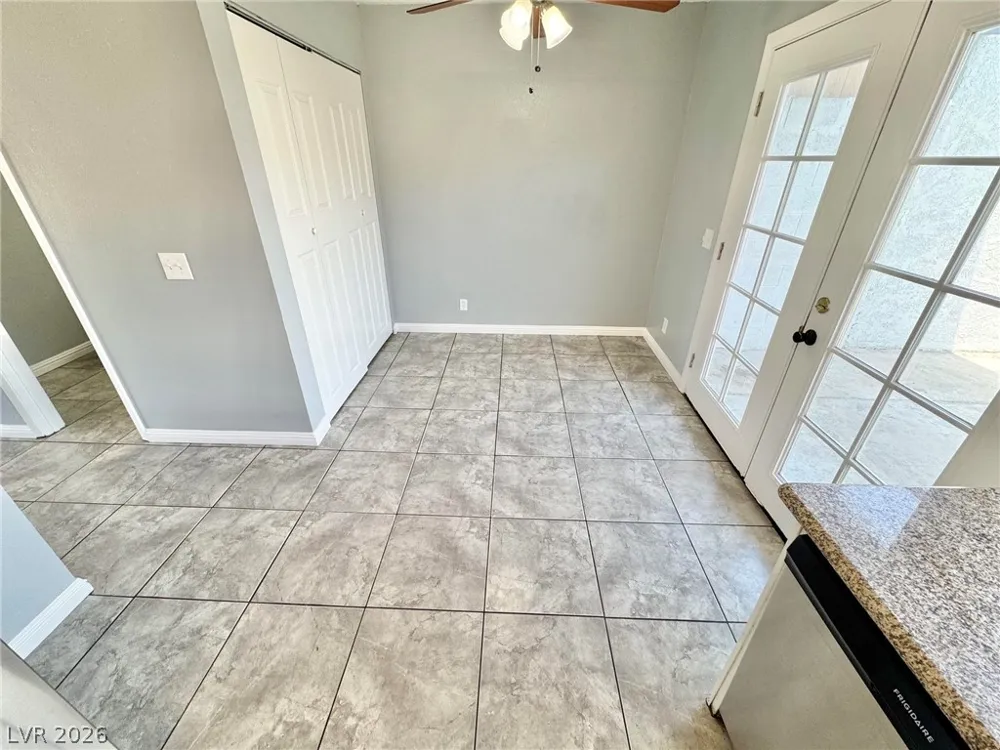 3911 Hartford Place Las Vegas, NV 89102
