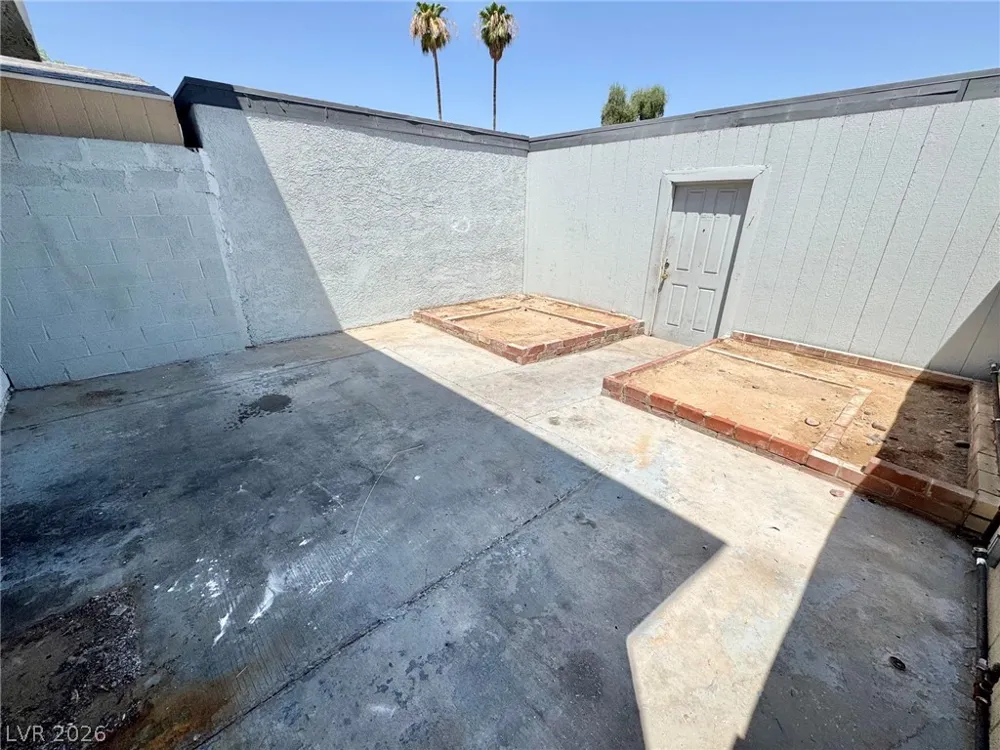 3911 Hartford Place Las Vegas, NV 89102