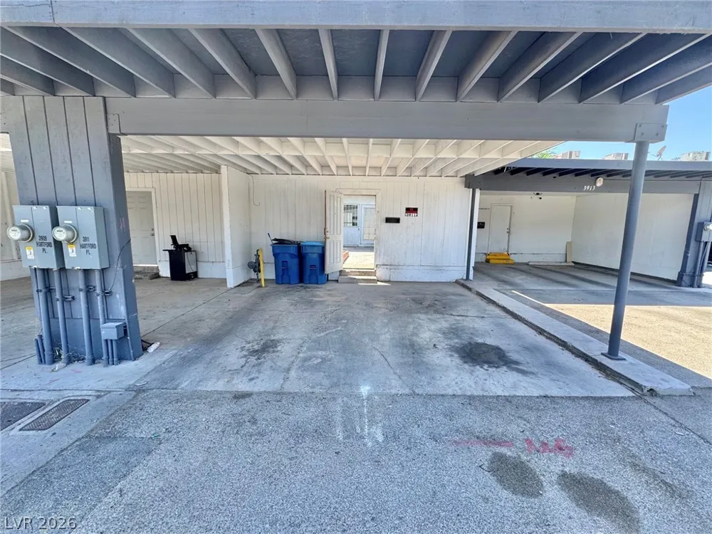 3911 Hartford Place Las Vegas, NV 89102
